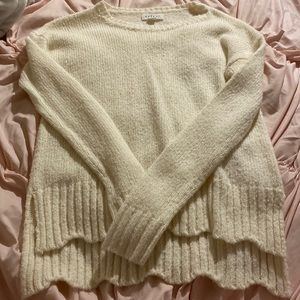 White sweater great material size small